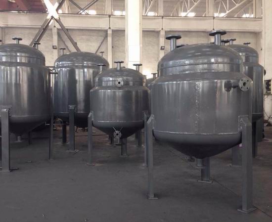 夾套保溫儲罐（立式儲罐、臥式儲罐）