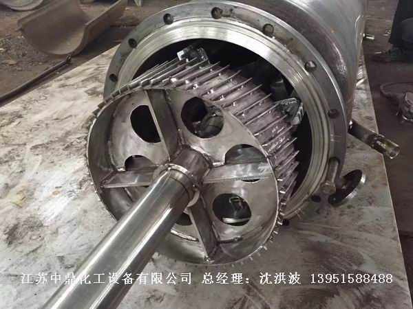 鉸鏈刮板式薄膜蒸發(fā)器 鉸鏈?zhǔn)焦伟灞∧ふ舭l(fā)器